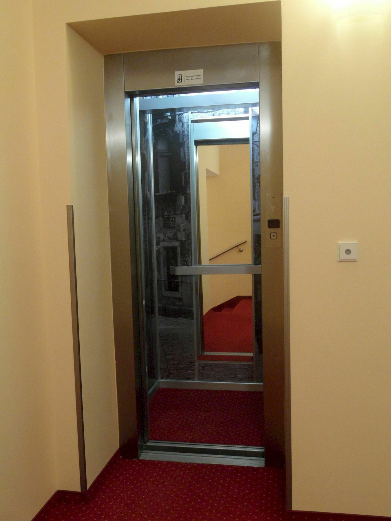 Apartments Verona Karlovy Vary Esterno foto